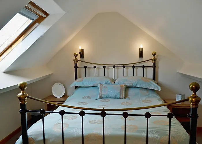 Top Hotels and Cozy Stays in Hartington