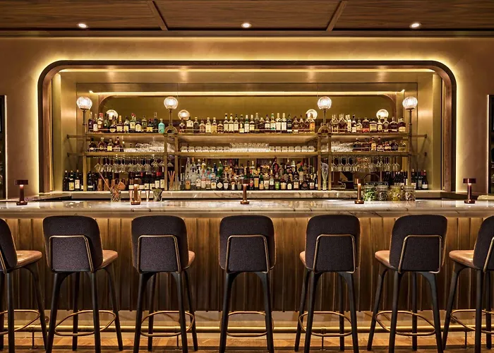 Top Hotels on Boston Harbor